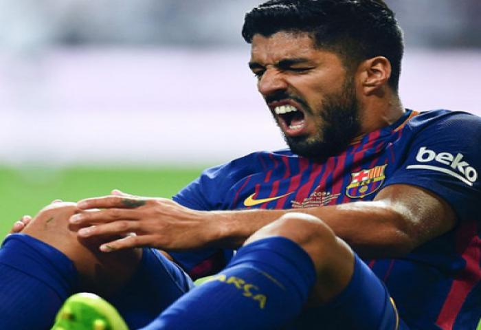 Absen Tanding, Cedera Suarez Tambah Kesengsaraan Barca